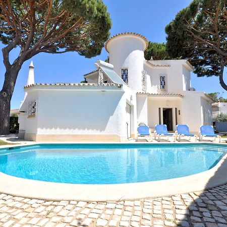 Private Pool Villa Walking Distance To The Centre Loule Bagian luar foto