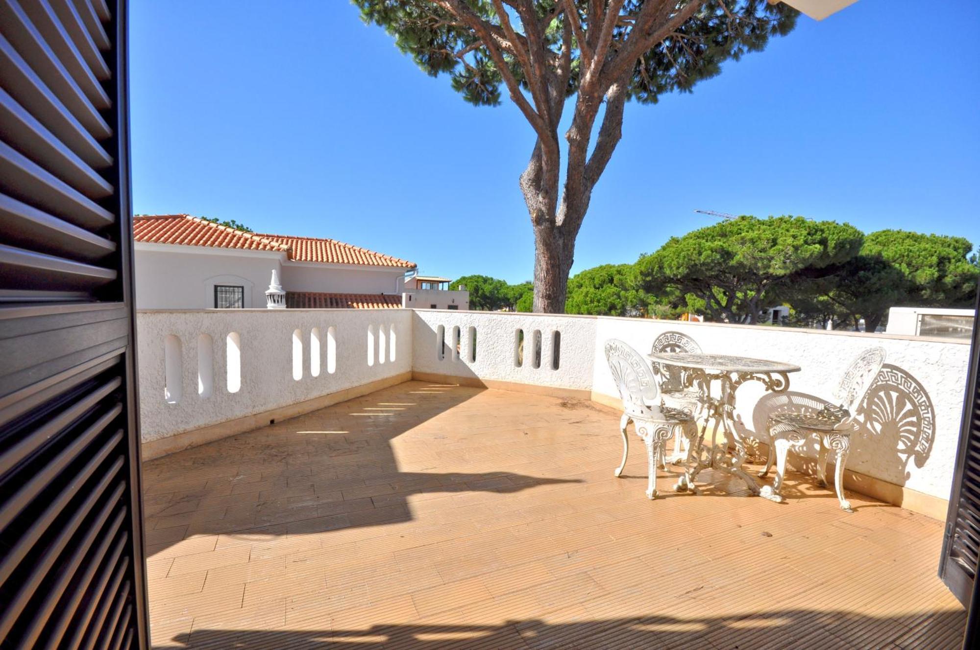 Private Pool Villa Walking Distance To The Centre Loule Bagian luar foto