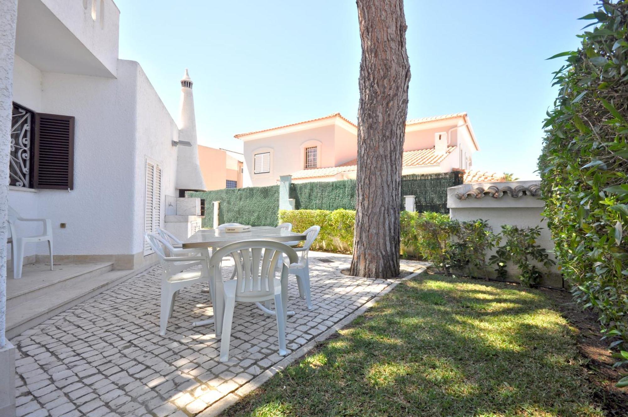 Private Pool Villa Walking Distance To The Centre Loule Bagian luar foto